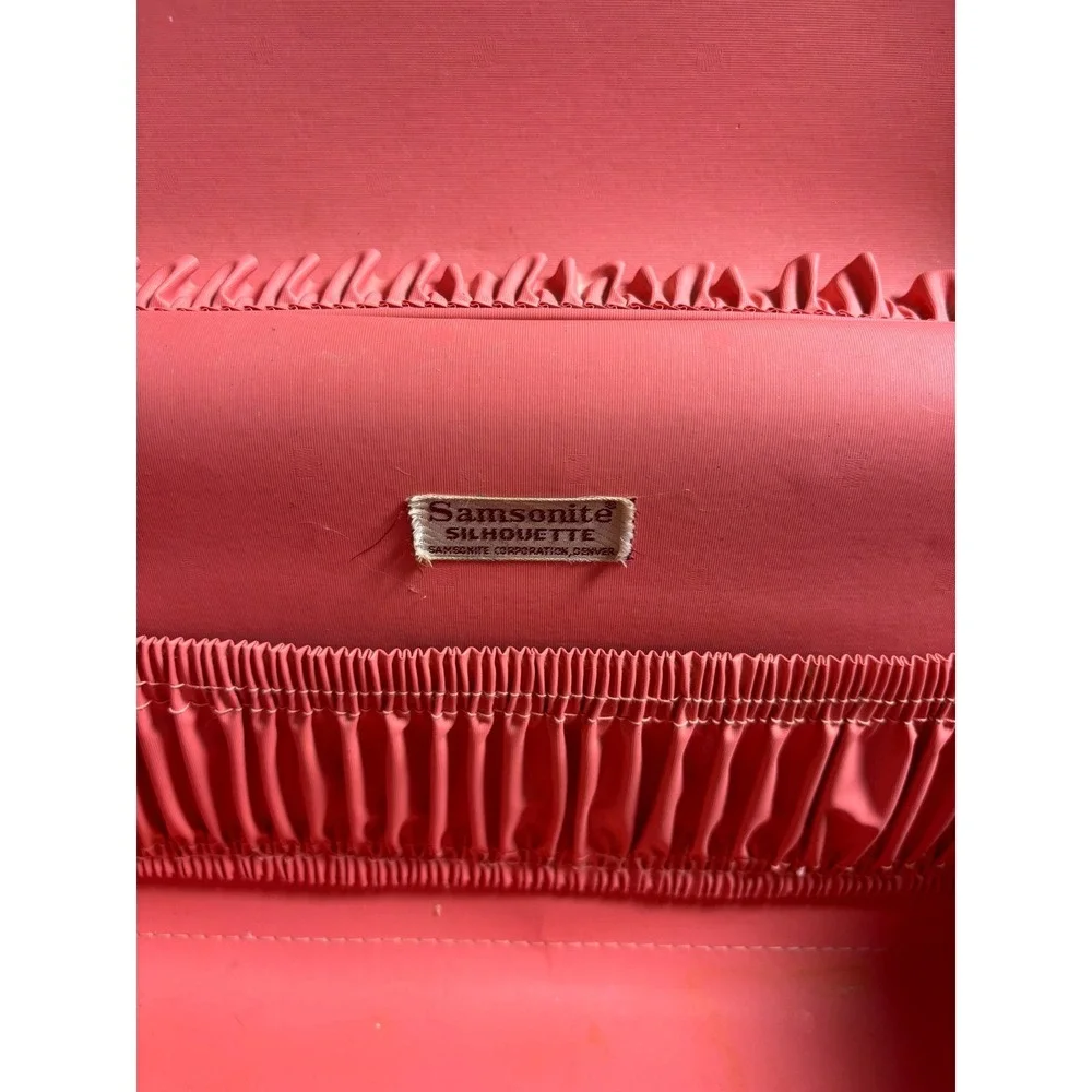 Vintage Samsonite Silhouette Train Case Red Hard Shell Makeup Vanity Box Keys